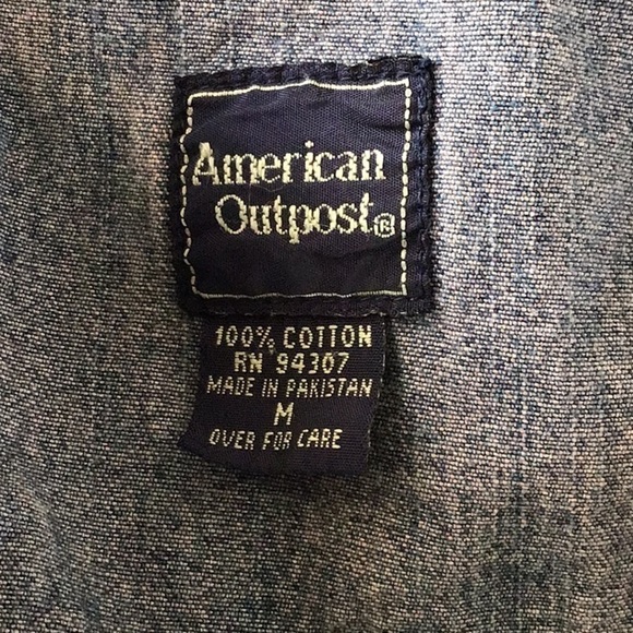 American Outpost Jean Jacket Size Medium - Picture 4 of 4